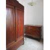 Casa di fila di 65 mq c.a. disposta su due livelli, con scopertino. Cos composta: piano terra da ingresso, soggiorno, cucinino e bagno. Piano primo: camera matrimoniale, cameretta e bagno. Soluzione abitabile o da ristrutturare. Porzione di casa/Indipendente