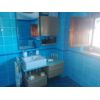 Attico arredato, di 80 mq con due terrazzi di 50 mq c.a., composto da: soggiorno con camino, cucina, camera matrimoniale, cameretta e due bagni. Soluzione del 2005 con finiture di pregio, parquet, aria condizionata. Garage e posto auto esterno. C.e. DAppartamento