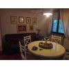 Schiera di 210 mq c.a. Piano terra: soggiorno con angolo cucina, sala da pranzo. Piano primo: tre camere da letto con balconi e bagno. Piano seminterrato: taverna con bagno, lavanderia e garage. Piano mansardato abitabile con terrazzino. C.e. GPorzione di casa/Indipendente